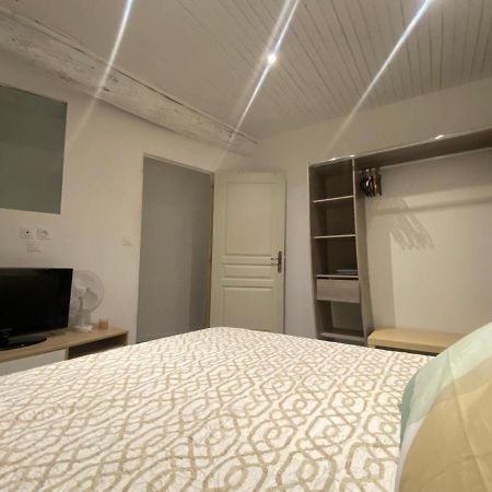 Camellia Hotel Beauvoisin  Ngoại thất bức ảnh